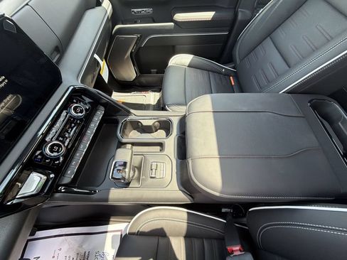 New 2026 GMC Sierra 1500 AT4X AWD/4WD image 26