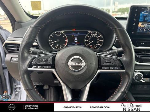 Certified 2023 Nissan Altima 2.5 SR w/ SR Premium Package FWD image 20