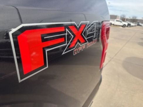 Used 2019 Ford F150 XLT w/ Equipment Group 302A Luxury image 9