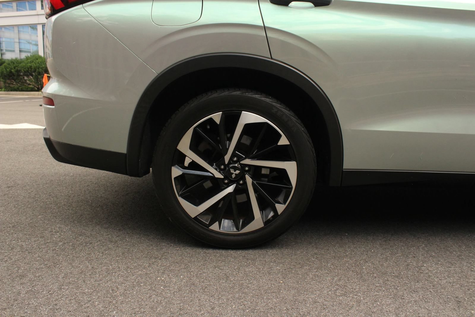 Used 2022 Mitsubishi Outlander SEL FWD image 5