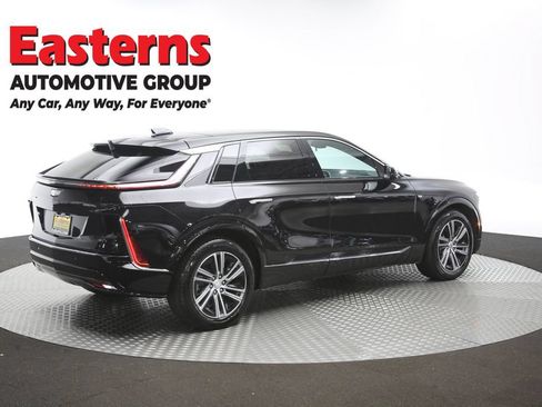 Used 2025 Cadillac Lyriq Luxury AWD/4WD image 43