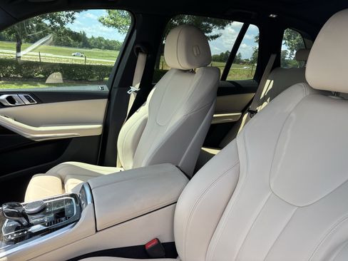 Used 2020 BMW X5 sDrive40i w/ Premium Package RWD image 34