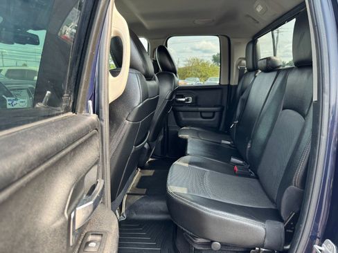 Used 2014 RAM 1500 Laramie AWD/4WD image 16