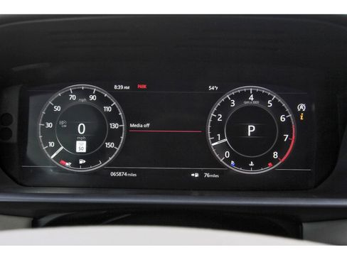 Used 2018 Land Rover Discovery HSE image 15