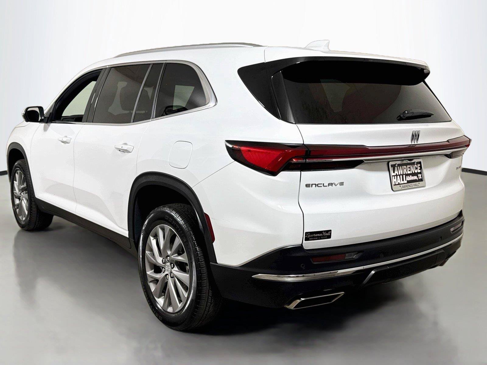 Certified 2026 Buick Enclave Preferred FWD image 6