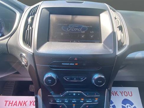 Used 2015 Ford Edge SEL w/ Equipment Group 201A AWD/4WD image 13