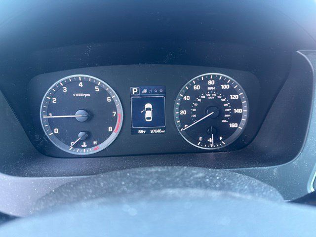 Used 2015 Hyundai Sonata SE w/ Option Group 02 FWD image 7