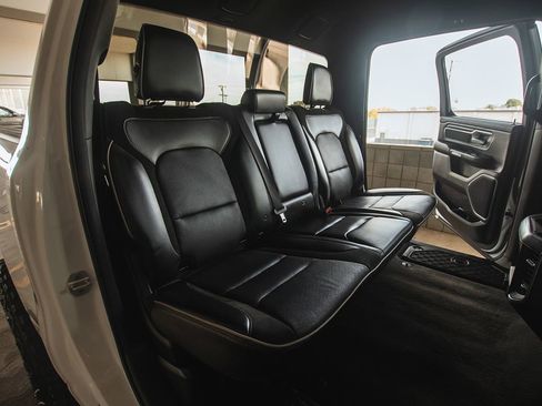 Used 2024 RAM 1500 Laramie image 23