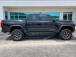 Used 2025 GMC Canyon AT4 w/ AT4X Package AWD/4WD video 3