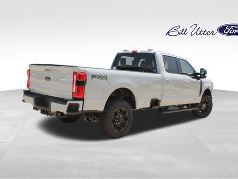 New 2026 Ford F350 Lariat w/ Black Appearance Package AWD/4WD image 3