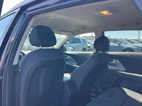 Used 2019 Kia Niro LX FWD image 13