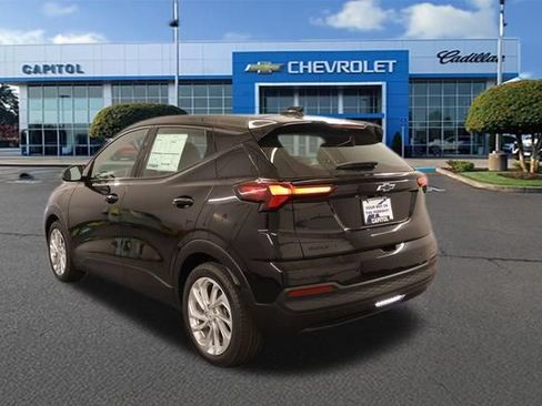 New 2027 Chevrolet Bolt LT w/ Comfort Package FWD image 5