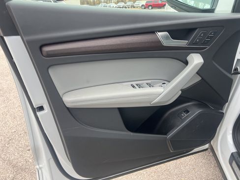 Used 2022 Audi Q5 2.0T Premium Plus image 10