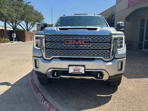 Used 2022 GMC Sierra 2500 Denali w/ Denali Ultimate Package AWD/4WD image 5