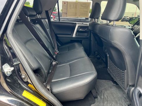 Used 2019 Toyota 4Runner Limited AWD/4WD image 39