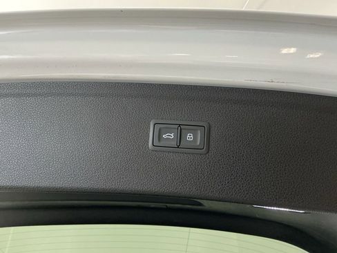 Used 2020 Audi Q5 2.0T Premium Plus w/ Premium Plus Package image 31