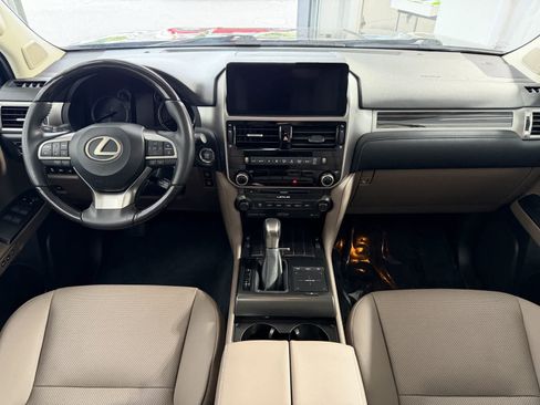 Used 2023 Lexus GX 460 Premium AWD/4WD image 11
