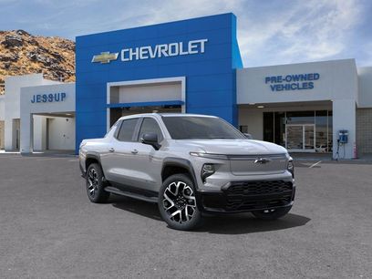 New 2025 Chevrolet Silverado EV RST