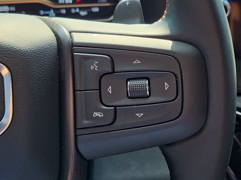 Used 2025 GMC Sierra 1500 AT4 w/ AT4 Premium Package AWD/4WD image 26
