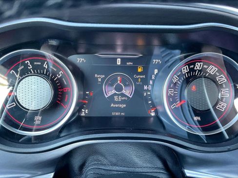 Used 2022 Dodge Challenger R/T w/ Plus Package image 42