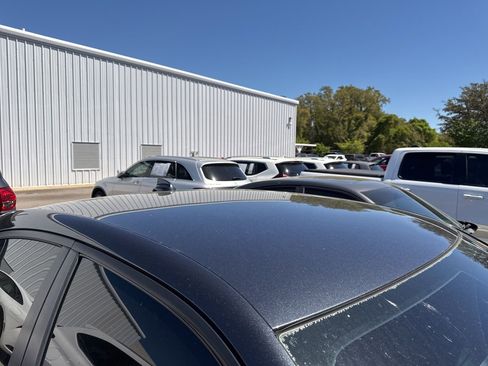 Used 2018 Dodge Charger GT image 6