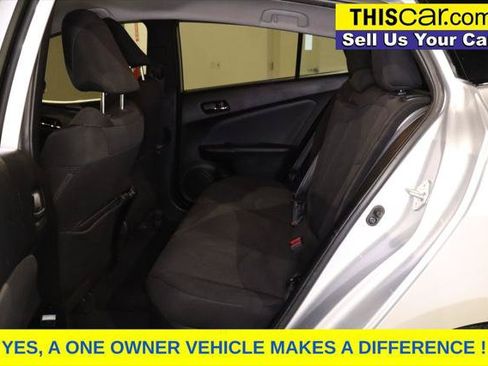 Used 2019 Toyota Prius LE FWD image 12