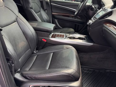Used 2020 Acura MDX FWD image 11