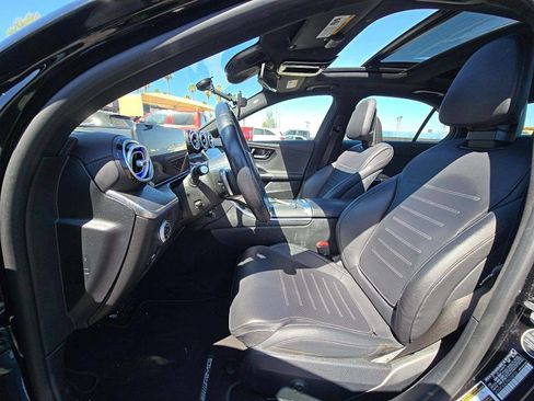 Used 2024 Mercedes-Benz C 300 Sedan image 4