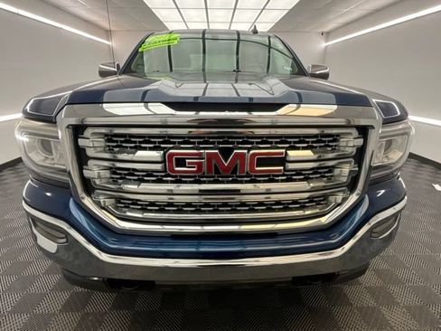 Used 2017 GMC Sierra 1500 SLT w/ SLT Premium Package AWD/4WD image 2