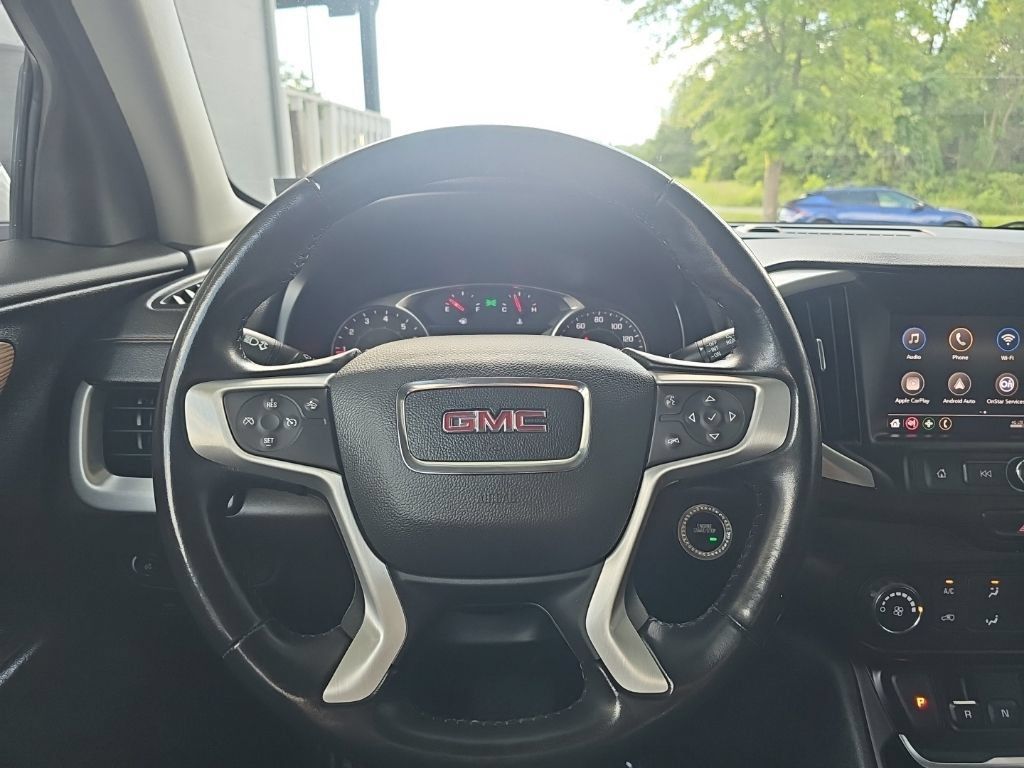 Used 2020 GMC Terrain SLE FWD image 10