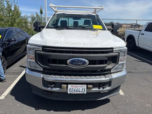 Used 2022 Ford F250 XL w/ Power Equipment Group image 7