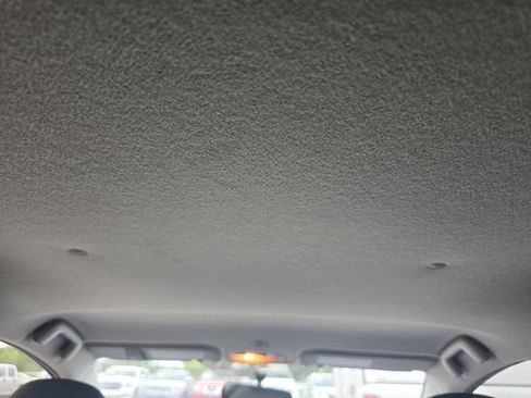 Used 2016 Toyota Prius C Two image 36