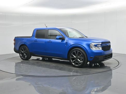 Used 2022 Ford Maverick XLT image 6