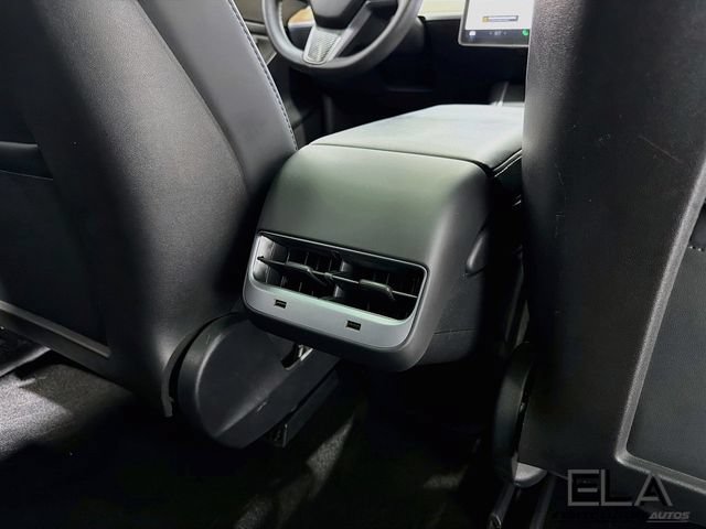 Used 2020 Tesla Model 3 Long Range AWD/4WD image 29