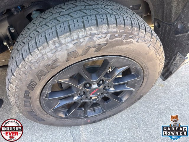 Used 2024 Toyota Sequoia Limited w/ TRD Off-Road Package AWD/4WD image 7
