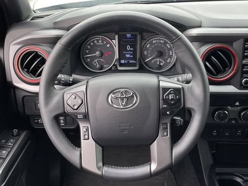 Used 2023 Toyota Tacoma TRD Pro AWD/4WD image 13