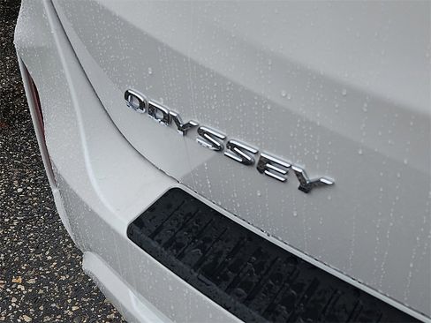 New 2026 Honda Odyssey EX-L image 4