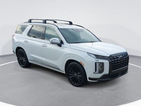Used 2024 Hyundai Palisade Calligraphy AWD/4WD image 3