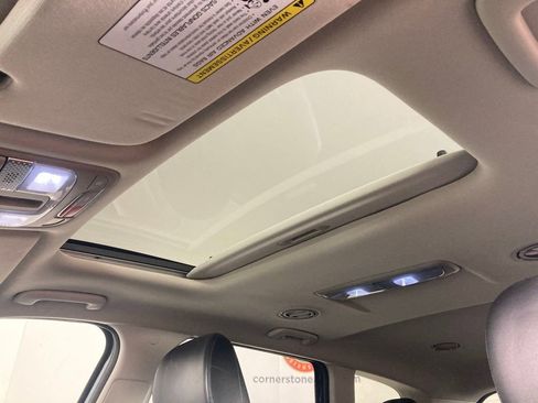 Used 2023 Kia Telluride S w/ S Sunroof Package image 17