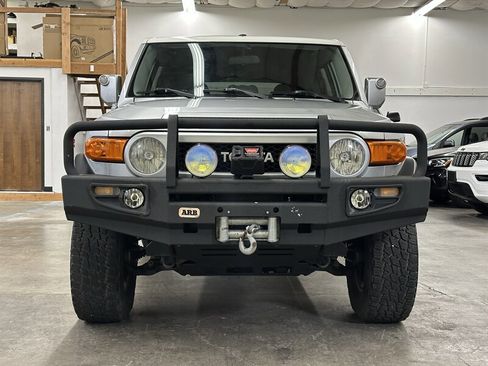 Used 2007 Toyota FJ Cruiser 4WD image 7