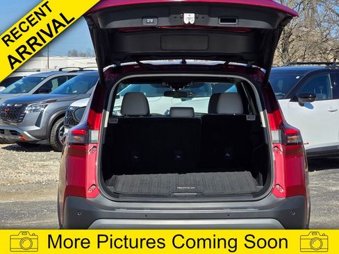 Certified 2023 Nissan Rogue SV w/ SV Premium Package image 20