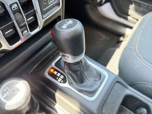 Certified 2024 Jeep Wrangler Unlimited Sahara AWD/4WD image 20