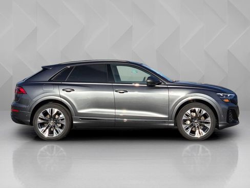 New 2026 Audi Q8 Premium Plus image 7