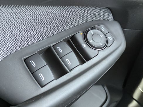 New 2026 Chevrolet Trax LT w/ Midnight Edition image 12