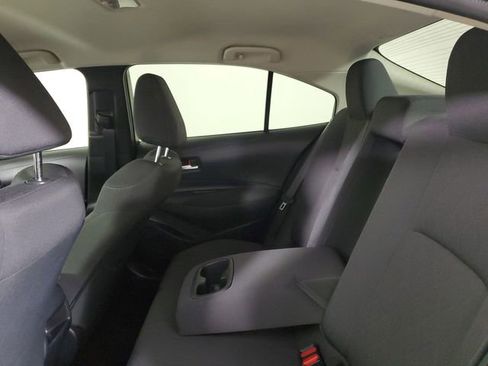 Used 2020 Toyota Corolla LE image 12