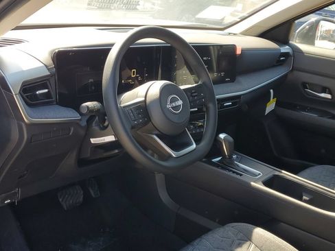 New 2026 Nissan Kicks SV w/ SV Premium Package AWD/4WD image 13