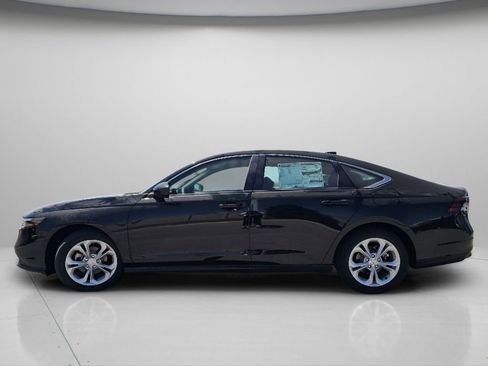 New 2026 Honda Accord LX image 18