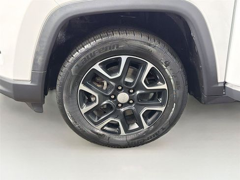 Used 2022 Jeep Compass Latitude w/ Convenience Group AWD/4WD image 33