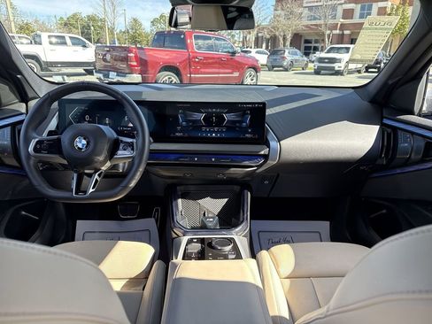 Used 2025 BMW X3 xDrive30i w/ M Sport Package image 25