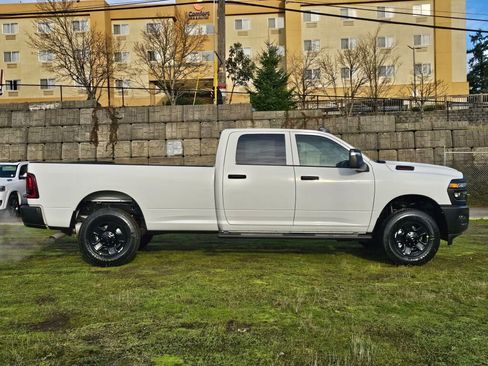 New 2026 RAM 3500 Tradesman image 9